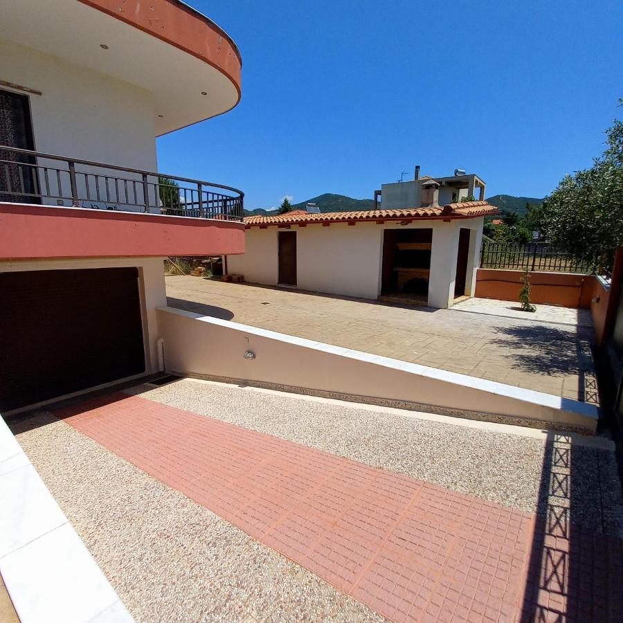 Ferienwohnung Ταξιδιώτες Travellers Megalopoli Exterior foto